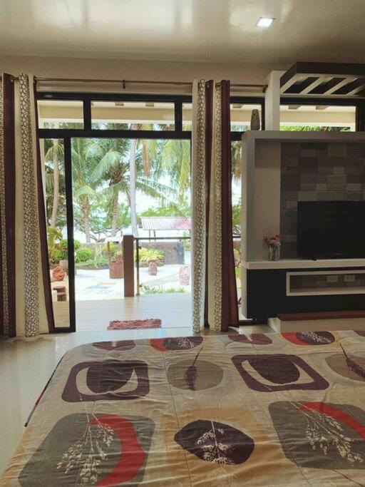 Beach Getaway Studio Villa In Lobo Eksteriør billede
